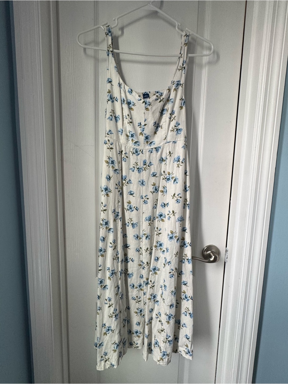 Old Navy White Floral Midi Dress with Blue Print